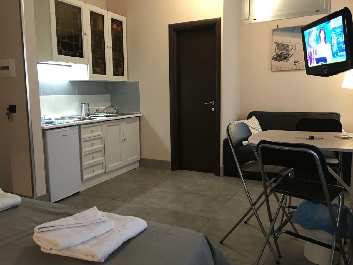 Two Sisters Suites Naples Luaran gambar