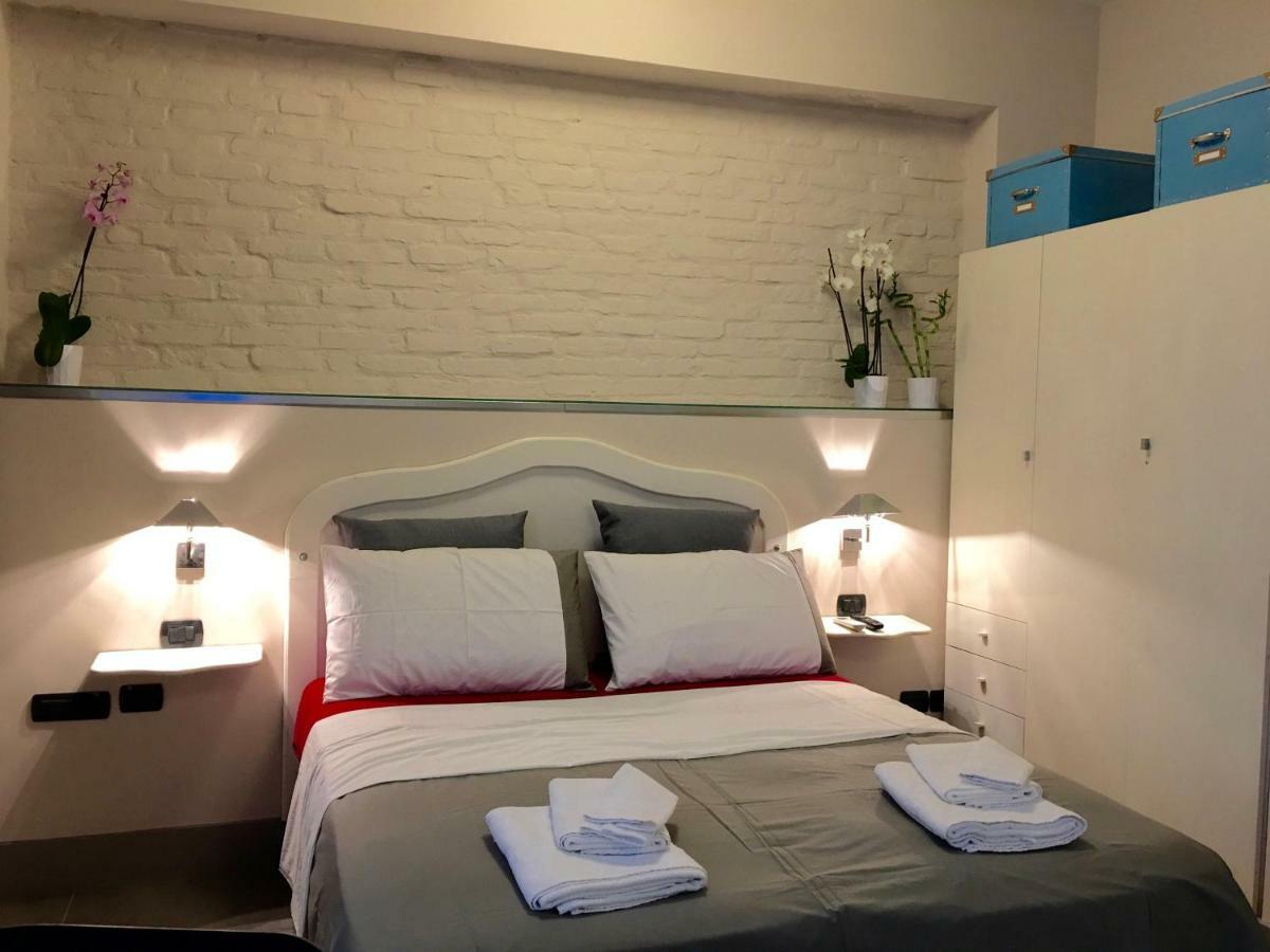 Two Sisters Suites Naples Luaran gambar